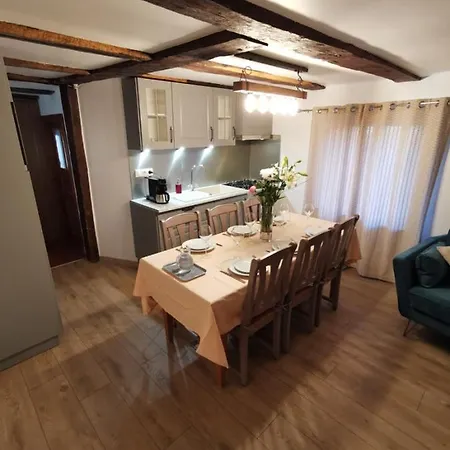 La Maison Des Suedois *
